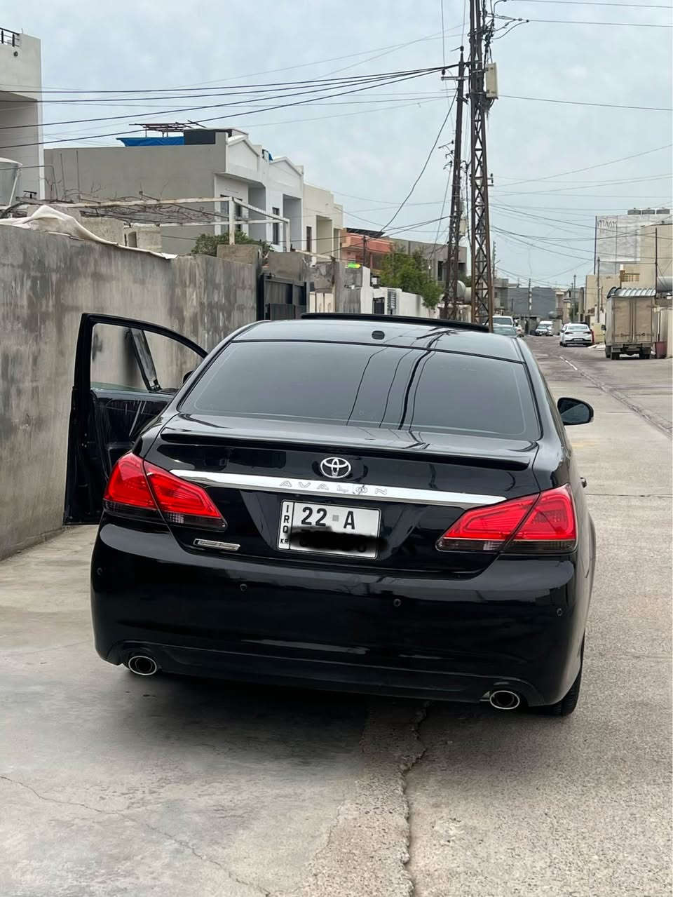 ئه فه لون ٢٠١٢ بئ بؤياغ لؤك لؤك ٢٣٩ هةزار كيلؤمةتر رويشتية حةقيقي ٥ جئ pdr چاملغي لاي سةكني بيلاد گؤراية بئ دةعم بئ بؤياغ  بئ تةعديل هةموو تشتي لةسةر دةقي بيلادي ماية سةيارةكة ئةمريكية. سعري ١٨٠ مةجال 
ر.ق. *********** أربيل, العراق
