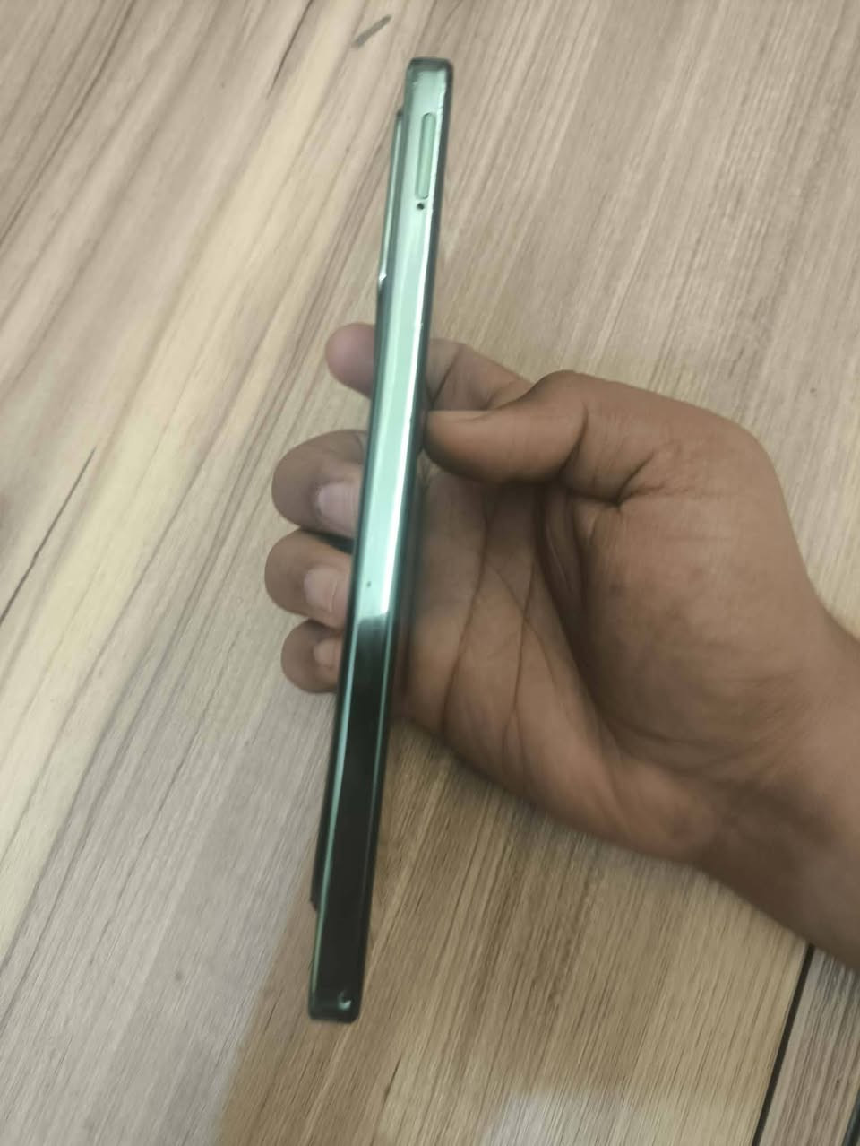 البيع جهاز بوفا تكنو 6برو 5جي
ذكرة 256

120هرتز

60فريم بوبجي

بطارية 6000

لد ورة عندما يجيك اشعار 

يدعم ذكاء الاصطناعي 

ضرر الجهاز بس الكفر الورة مكسور

والشاصي 

السعر 180وبي ومجال الدوانية حي الجامعة


**إذا كنت صاحب هذا الإعلان وتريد حذفه لأي سبب، رجاءا أرسل رسالة إلى الدعم الفني**