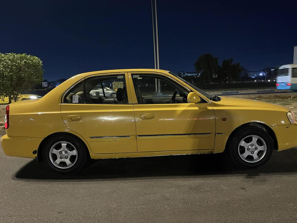 سلام عليكم للبيع هونداي فيرنا ٢٠١٤سياره خير من الله جاهزه لشارع دوشمه عام صدر امامي خلفي جديد تخم تاير على باتري سياره جاهزه لشارع ممتعوبه الله شاهد بعدها عل ابلاد كير مكينه تبريد خير من الله السعر اتصل واني خادم  *********** مكاني بغداد الأمين الثانيه
