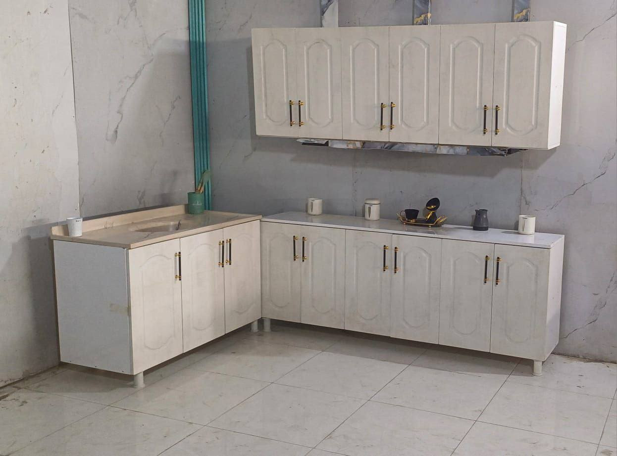 #كاونتر خشب تركي HDF
قياس مترين
#وسنك متر وعشرين. 
#فقط الباب. HDF
الهيكل. #خشب mdf تركي 

#السعر350 الف  

التوصيل 
بغداد مركز مجاني 
واطراف 10
25/بابل+كربلاء+النجف +الديوانيه 
25/واسط 

اطراف واسط 

بدرة جصان الحي الموفقيه دجيلي 50

ميسان ناصرية سماوة.  50الف  
البصرة 60  

ديالى مركز 25

بلدروز 50

ارتفاع ارضي 80 سنتيم 
عرض ارضي متر وعشرين
عمق ارضي 41سنتيم 

ارتفاع سنك 82 سنتيم مع مرمرة 
عرض سنك متر وعشرين
عمق سنك 50 سنتيم 

ارتفاع ملحق 70 سنتيم 
عرض ملحق متروعشرين
عمق ملحق 30 سنتم


**إذا كنت صاحب هذا الإعلان وتريد حذفه لأي سبب، رجاءا أرسل رسالة إلى الدعم الفني**