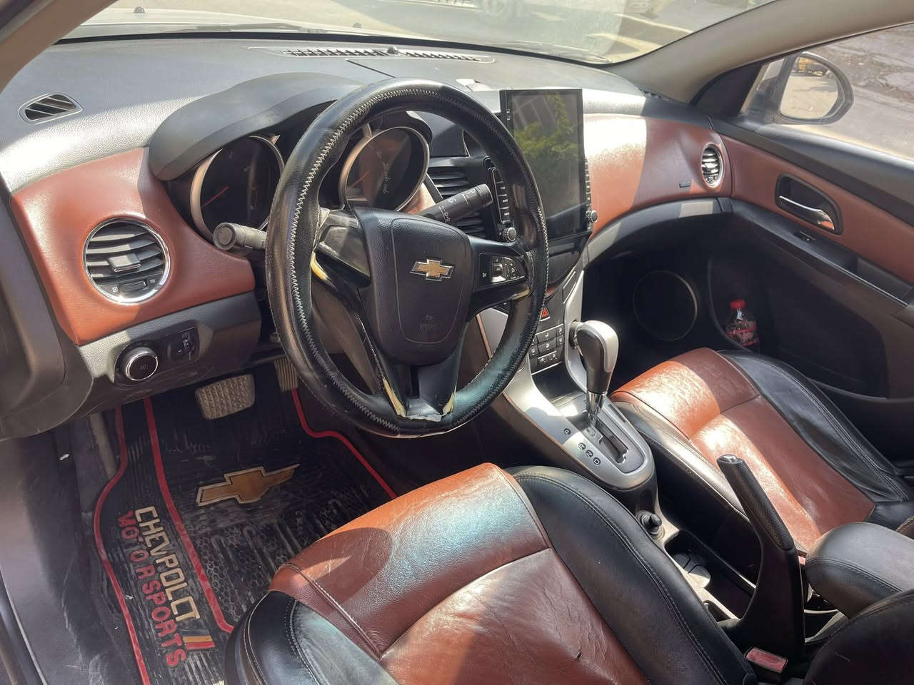 كروز خليجي ٢٠٠٩ محرك ١٨٠٠ مرغوب بدون دوانز
سياره مكفوله بدون صبغ 
كير مكينه جدد سياره اي نقص مابيه صدر كير محرك تبريد كله جاهزه 
رقم اربيل تريد وكاله تريد تحويل 
سعر ٦٩ مكاني بغداد الامين ثانيه 
***********
