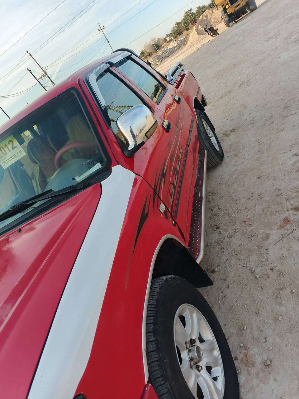 سلام عليكم سياره لبيع دير 2012 رقم بابل الماني مشروع وطني شرط تويل ثاني يوم مكفوله من الضربه والتبديل بيها رشات صبغ قليله. كهربيات كله شغله تبريد تدفه جاهز من كلشي المكان. الديوانية. السعر 55وبيه مجال الاستفار ***********
