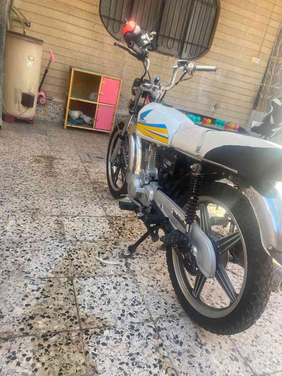 للبيع شرط ما مفتوح سعر460


**إذا كنت صاحب هذا الإعلان وتريد حذفه لأي سبب، رجاءا أرسل رسالة إلى الدعم الفني**