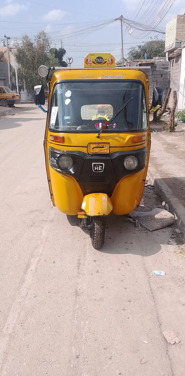 سلام عليكم
بيع مستعجل تكتك موديل 20 اوراق سحب 
معمره عام صبغ عام كهربائيات كلها شغاله 
مكاني بغداد الأمين الثانيه سعرها 4400 اخوان الشراي يتصل ولا يعلق ***********
