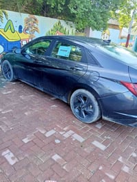 حبايب للبيع النترا موديل ٢٢ وارد امريكي ضرر جاملغ امامي وبيها بارد بال...