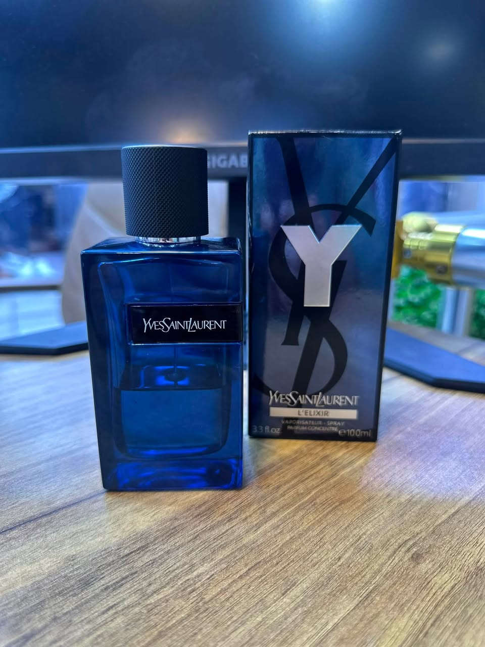 سلام عليگم🫡
شلون الصحة حبايب🤍

عطور للبيع كل عطر وسعرة أو مراوس🔥
كل العطور أصلية ومن مصادر معروفة✅

1-سي
2-لاليك
3-سي كي
4-وان مان شو
5-براد لي هوم
6-ايف سان لوران 

العنوان 📍 : بغداد گرادة داخل مقابل علاء حداد أزياء ازهر
للتواصل اتصال+واتساب 📞 :
***********
1_f_g_1 او مراسلة صفحة الانستا
🚚يوجد توصيل لجميع محافظات العراق🚚
