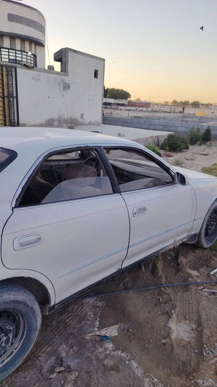 مارك نفخ مكفوله من الكصه والضربه الشرعيه سنويه منتهيه السياره بالبصره وراعيها بالبصره كبل تحول الساره مشروع وطني حداديه اماميه جديده وتايرات اماميه جدد وتبريدها شغال السعر 30 وبيها مجال وهاذ الرقم ***********
