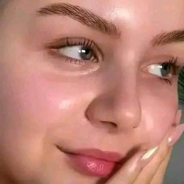 #تخفيض_مؤقت_توصيل_مجاناااا 
✨ من أول لمسة… بشرتچ تبين مشدودة ومضيئة! ✨
إذا تحلمين ببشرة ناعمة، صحية وتبين أصغر بسنين —
كريم الكولاجين الكوري  الطبي من Enough 🇰🇷 هو السر 👌💖
✔ يقلل التجاعيد والخطوط الرفيعة
✔ ترطيب يومي وتفتيح ملحوظ
✔ يدعم الكولاجين الطبيعي ويقوّي البشرة
✔ ملمس ناعم ونضارة من أول استخدام
✔ مناسب لكل أنواع البشرة
✅ منتج أصلي 100%
خلي بشرتچ تحچي عنچ… مو المكياج ✨
المنشأ كوريا الأصلي 🇰🇷


**إذا كنت صاحب هذا الإعلان وتريد حذفه لأي سبب، رجاءا أرسل رسالة إلى الدعم الفني**