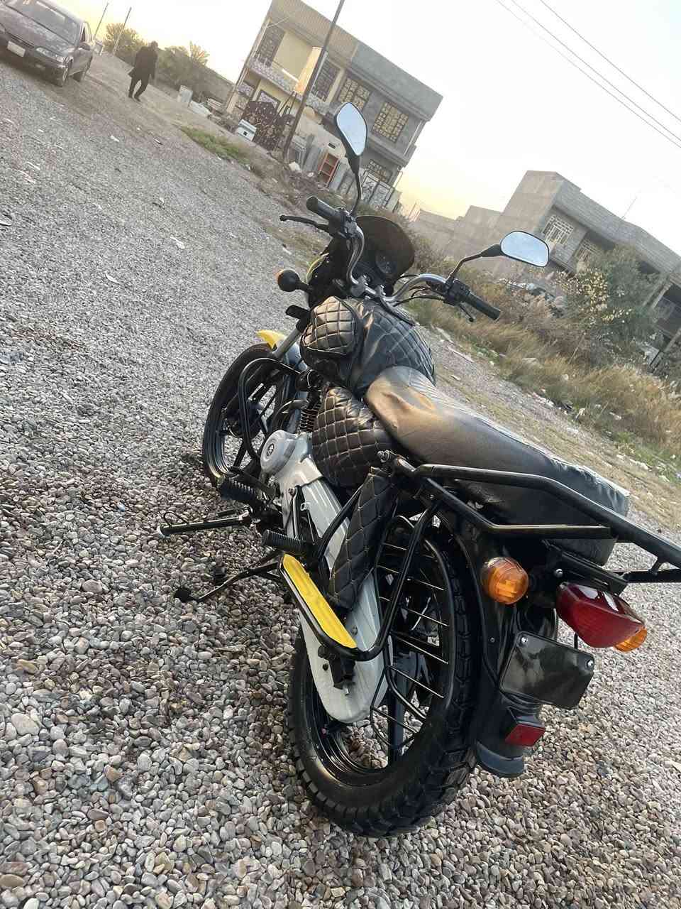 السلام عليكم بوكسر 23 كلاسيك اي نقص مابيه كفالة عامة مكينه سبانة ممدود عليها أوراق اصولي شرط الترقيم 
مكاني ديالى ابو صيدا السعر 1350 وبيه مجال 
***********
