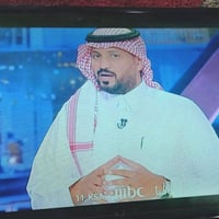 شاشه حجم 32 بدون نت بيهه ضربه مثل ما موضحه البيع السعر 30 وبي مجال الش...