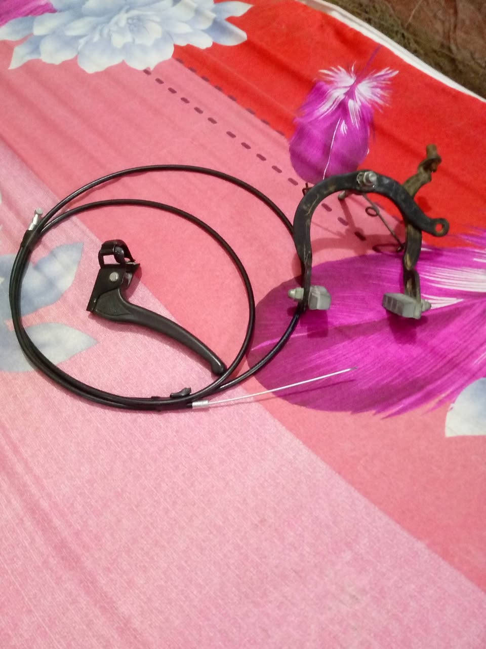 السلام عليكم بايسكل للبيع الله شاهد مبدع اثنين وابو جدد بريكاته كله موجود سعر 55 مجاله الالوان نجف التواصل على الخاص 🌹🇮🇶♥️


**إذا كنت صاحب هذا الإعلان وتريد حذفه لأي سبب، رجاءا أرسل رسالة إلى الدعم الفني**