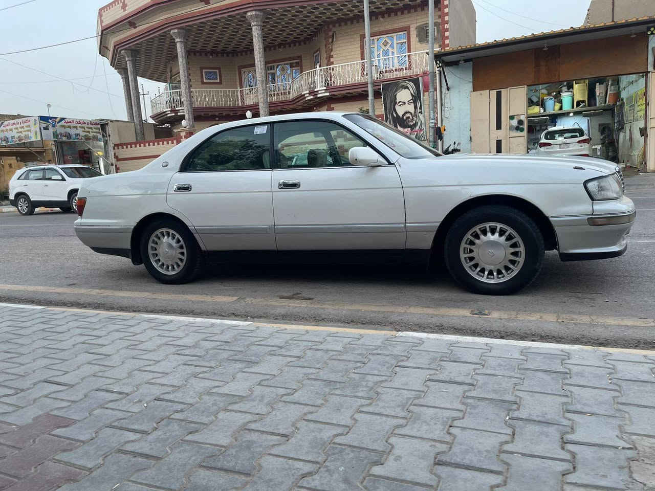 السلام عليكم بطة منفصل مديل 1995 جام اخضر 
كفالة عامة من ضربة وكص ونقل جثه والصبغ العام
كير ومكينة مكفولات شرط 
تبريد ثلج ❄
حدادية امامية خلفية جديدة خير من الله تخم تاير سنتر لوك ويل جديد دواخلهاا جديدة سياره مال بيت وناعمه 
رقم بابل تحويل مباشر بسمنه
مكان السياره واسط
السعر 60 وبيهاا مجال حك الجية 
***********
***********

