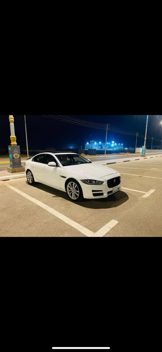 المتعة والرياضة والقوة السياره الي تراهن بيها ع سرعته 

جاكوار 2019 خليجي / سياره بيه شخط صفحه ونصبغت وباب وياها / خليجي فول فتحه بصمه بانراما كشنات جلد كير ماوس 

٤ سلندر تون تيربو تبريد تدفئه فول دقة ونزاكه داخل مخيف شبابيه/ سستم صوت 

كير ماوس 

كشنات جلد 

فتحه / 

رادار / 

كاميرات جانبي خلفي / 

سياره مفوله موصفات هواي / 

سعر 140 وبيه مجال العنوان كربلاء المقدسة / عليها غرامة ٧٥٠ ينزل من سعرها 

***********
