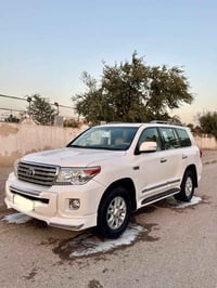 لاند كروز • ٢٠٠٩ • سماوه المركز