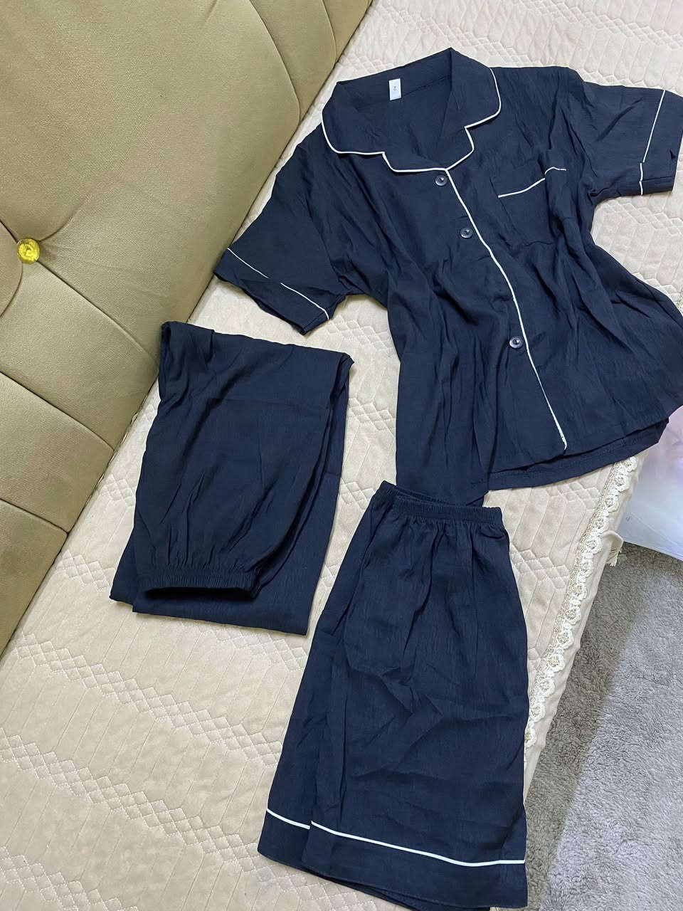 هلوو بنات تراكات شي ان ولافيتو  توصيل موجود جميع لمحافظات ٣ عرض اهلاً وسهلاً اسعار من ١٢ وجوه 🦋🩷


**إذا كنت صاحب هذا الإعلان وتريد حذفه لأي سبب، رجاءا أرسل رسالة إلى الدعم الفني**