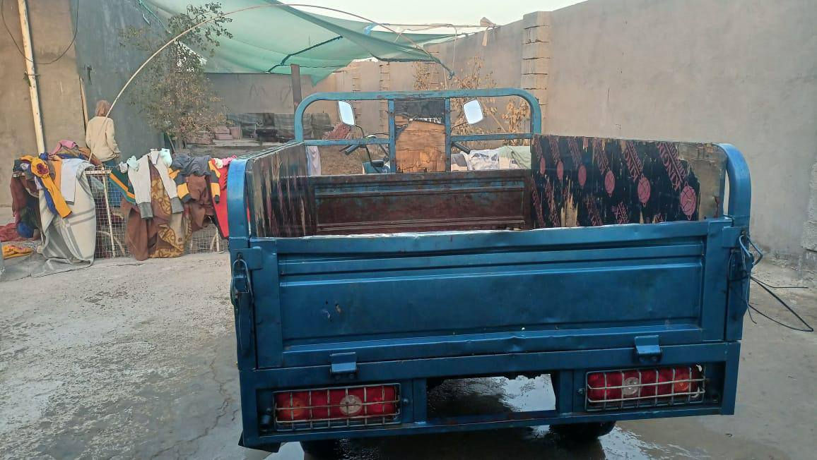 اسلام عليكم ستوته دايوان موديل 21نضيفه مكينه 25جاهزه اوراق كامله مضروبه باج حمايه قوي بلركبه سعره 1250وبيهة مجال
مكاني بغداد مدينه الصدر 
*********** واتساب
