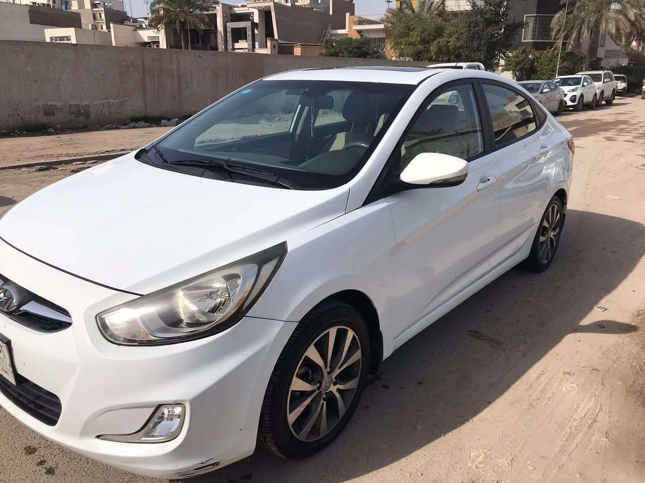 السلام عليكم
اكسنت 2014 خليجية 
مبدلة جاملغ امامي نفس اللون
بدون نواقص 
ماشية 140
بغداد
السعر 105 بيها مجال 

0773 666 2603
