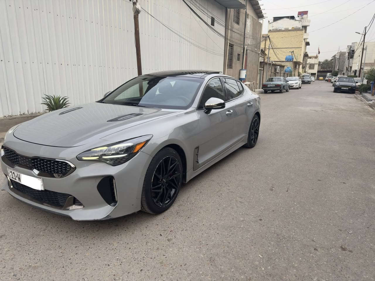 السلام عليكم
كيا ستينگر 2022 جي تي لاين 

حادثه جاملغ وبنيد وعندي صور الحادث 

فول مواصفات 1/1 

بانوراما لايت ليد وبك لايت ليد كامل 

رادارات قيادة الية تحديد مسار 

كشنات جلد تدفئة كشنات 

حساسات شحن لاسلكي 

بصمه تشغيل عن بعد 

مكينه 2500 تيربو

السعر 168 

***********

*********** 

بغداد القاهرة او حي تونس
