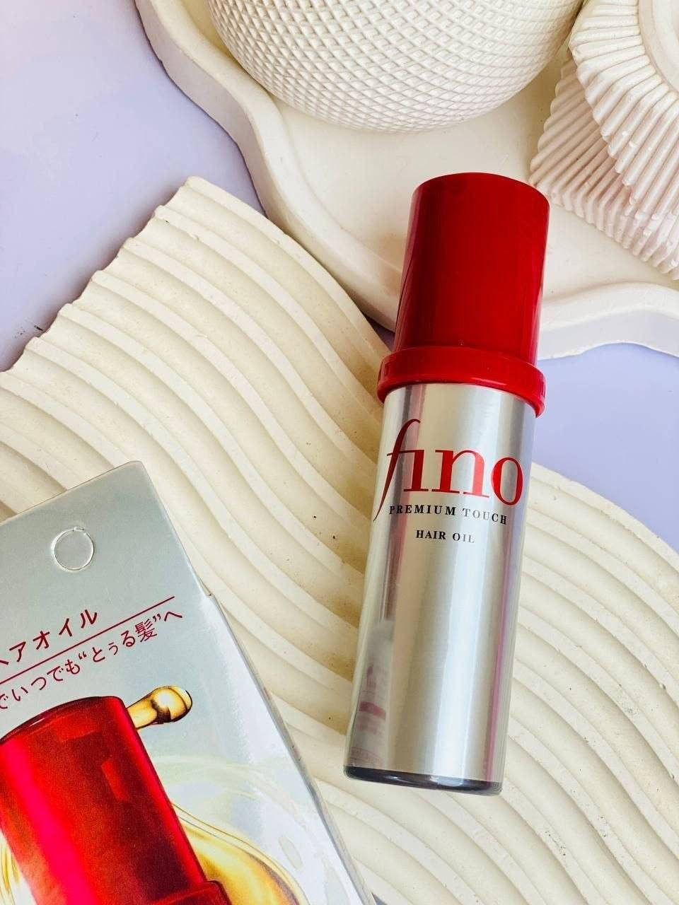 🔴زيت الشعر فينو بريميوم تاتش (Shiseido Fino Premium Touch Hair Oil) من شركة شيسيدو اليابانية🇯🇵💯. وهو زيت معالج ومغذي مصمم لإصلاح الشعر التالف والجاف. يعمل الزيت على ترطيب الشعر بعمق من الجذور إلى الأطراف، وإصلاح التلف الناتج عن العوامل البيئية أو المعالجات الكيميائية مثل الصبغة، ويقلل من التجعد والتقصف. يمنح الشعر نعومة فائقة ولمعاناً طبيعياً دون ترك بقايا دهنية أو لزجة. يحتوي على مكونات مغذية مثل فيتامين E والسكوالان، بالإضافة إلى زيوت نباتية مثل زيت الأرغان وزيت الجوجوبا وزيت الكاميليا اليابانية. يتميز برائحة زهرية خفيفة ومنعشة
✔️ يحتوي الزيت على تركيبة زيت مزدوجة من ديميثيكونول وبولي سيليكون التي لا تعمل فقط على إصلاح التلف الظاهر، بل تتعقب وتصلح حتى الأضرار الطفيفة والدقيقة داخل بنية الشعرة، مما يعيدها إلى حالتها الصحية.
✔️ يشكل الزيت طبقة واقية ناعمة على سطح كل خصلة شعر لحمايتها من التلف كما أنه يحمي الشعر من الأضرار الناتجة عن العوامل الخارجية القاسية مثل الأشعة فوق البنفسجية (UV)
#الاصلي المنشأ ياباني 🇯🇵💯
سعر الدرزن 
يوجد لدينا توصيل الجميع محافظات العراق✔️✔️


**إذا كنت صاحب هذا الإعلان وتريد حذفه لأي سبب، رجاءا أرسل رسالة إلى الدعم الفني**