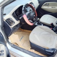 كيا ريو • ٢٠١٥ • نجف