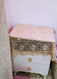 ميز مراية • كومودي • مستعمل قليل