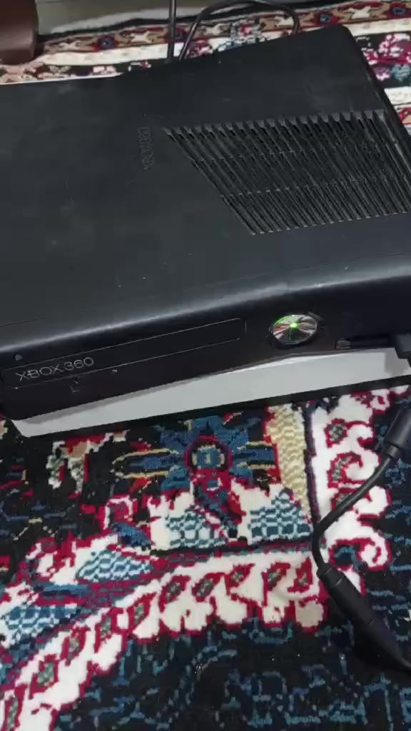 السلام عليكم 
اكسبوكس 360 سلم عدد اثنين مهكرات 
الجهاز الاول الي اطارة فضي يحتوي على هارد 250 كيكا مع العاب مع محولة اوربي 220 فولت
مع جوستكات اثنين بيهن قطع
الجهاز الثاني الي اطارة اسود يحتوي على هارد 250 كيكا بدون العاب مع محولة ياباني 110 فولت مع جوستكات اثنين بيها قطع
السعر الاطارة فضي ب75
سعر الاطاره اسود 60


**إذا كنت صاحب هذا الإعلان وتريد حذفه لأي سبب، رجاءا أرسل رسالة إلى الدعم الفني**