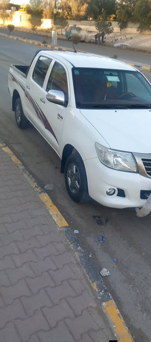 السلام عليكم سياره هايلوكس موديل 2014 مقفوله كفاله عامه من عدل بني التبديل السياره مكانها الحله السياره معروضه بشده ونص وبيها مجال قليل حق الجيه والسياره متوازي ببيعتها اتصلوا على رقم الشاشه واتساب او اتصال ب 150 وبيها مجال مجال بسيط مال حق الجايه اتصلوا على الرقم اسفل الشاشه*********** اتصلوا على هذا الرقم اسفل الشاشه واتساب واتصال سيم كارت
