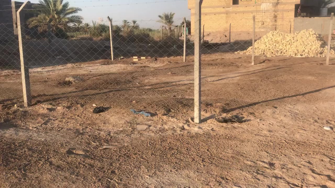 سلام عليكم قطعة للبيع 200متر طابو زراعي سند ٢٥ قرب مجمع الكليني تفاصيل اكثر داخل المقطع للاستفسار الاتصال ع رقم ***********
