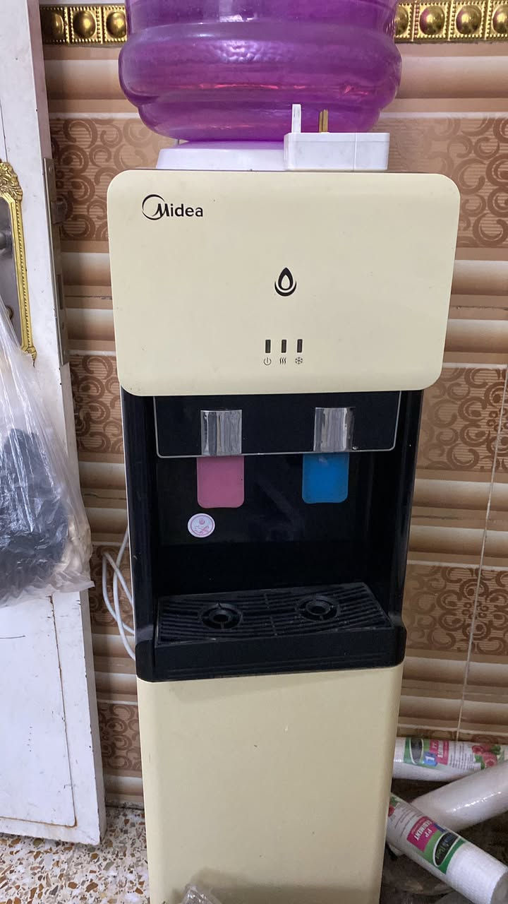 يتوفر غراض  بيت للبيع مستعمل نظيف 
استفسار اتصال ***********
عنواني. بغداد البلديات 
كل متوفر من غراض بيت كامل
