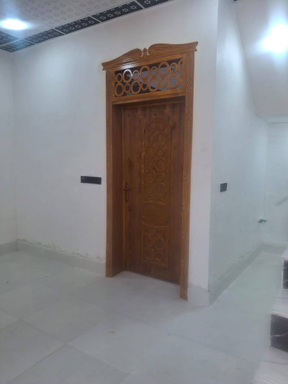 🔥 عرض محدود – بيت جاهز للسكن 🔥
🏡 دور سكنية بمساحة 60م✔️ غرفة + صالة + مطبخ + صحيات + گراج✔️ بناء طابوق وسقف صب✔️ تشطيبات حديثة (بورسلين + ديكور)

📸 صور حقيقية – جاهز للتسليم⏳ الكمية محدودة (متوفر حالياً 2 فقط)

💰 سعر مناسب وقابل للتفاوض
٢١مليون مع المجال 

📲 ***********

👉 اضغط على الرقم واحجز الآن قبل النفاد!
