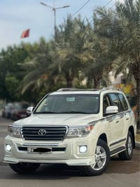 لاندكروز بريم • V8 4600 • ١٤٩ الف