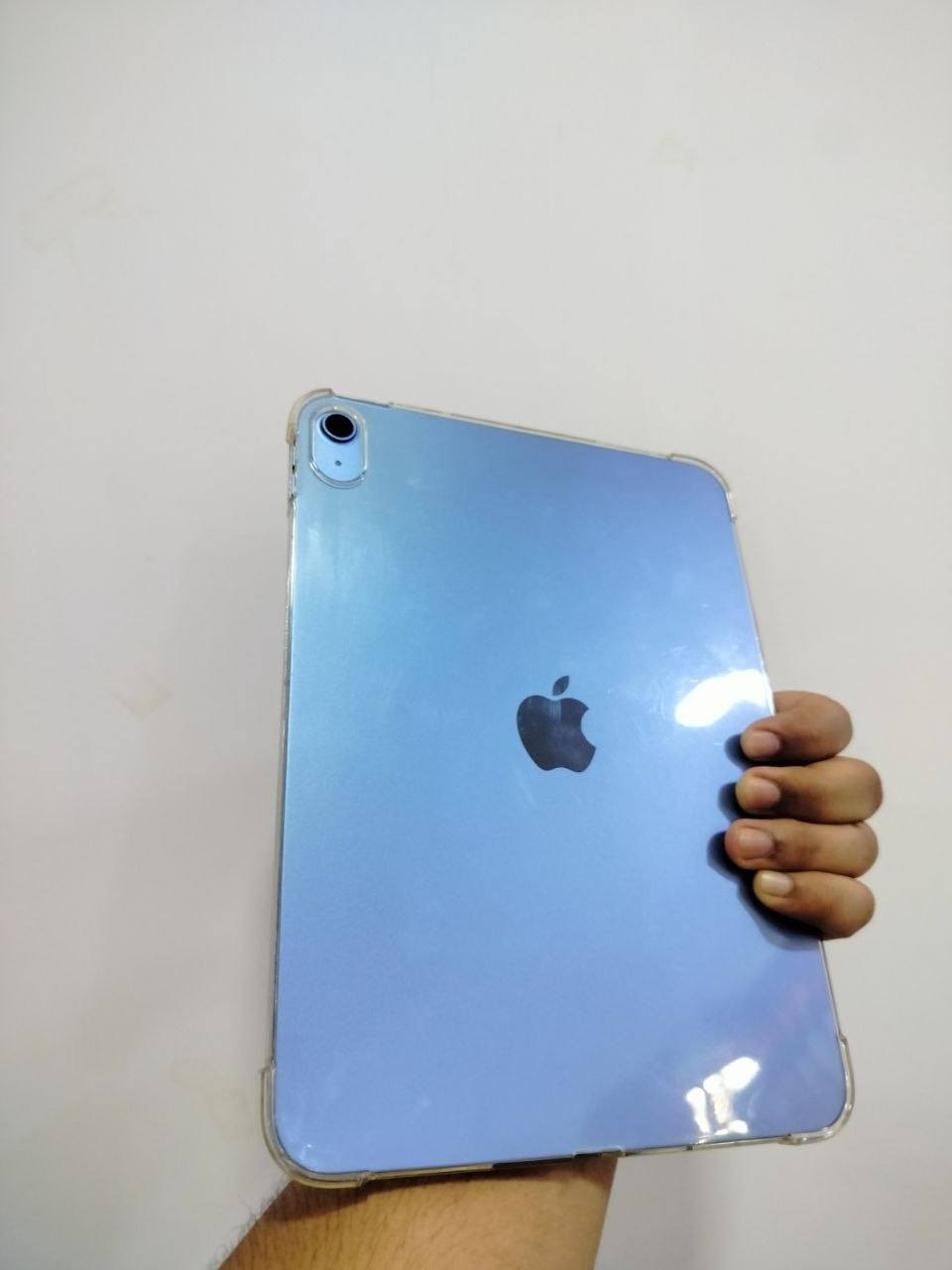 ايباد 11 مستعمل للبيع
iPad 11
لون ازرق للبيع ذاكرة 128،بطارية 97, دورات الشحن 109,نظيف جداً جداً ، يتضمن الشاحنة الاصلية الي تجي وياه + قلم يدعم راحة اليد من شركة Anker 
+2 كفرات واحد شفاف والثاني اخضر كما موضح بالصور 

استخدام فقط دراسة و تصفح
 
السعر 400 غير قابل للتفاوض 

مكاني النجف الأشرف _ شارع المجمعات  
رقمي :***********
لا يوجد توصيل
