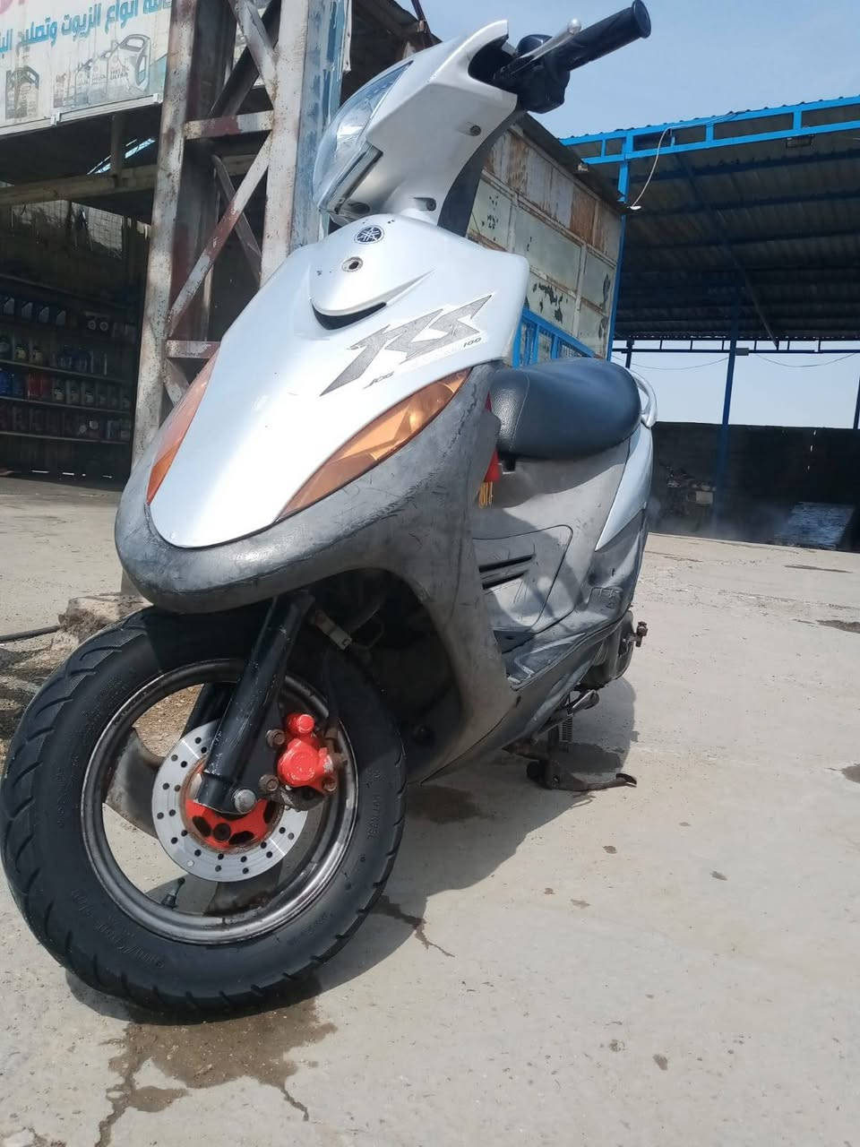 السلام عليكم كل عام وانتم بخير انشالله احبتي دراجه ماكس عدله للبيع رمبه نزول جديد حسب لضروف ابيعها مكفوله عام مكاني بغداد منطقة الدوره شارع 60   . رقمي وتساب اسيا واثير اتصال وبخدمت الشراي ***********. ***********  السعر ٩٨٠ بيها مجال بسيط وحياكم الله
