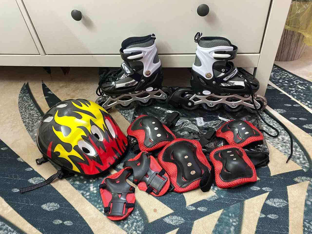 السلام عليكم قنفه للبيع + اسكيت اطفال جديد غير مستخدم


**إذا كنت صاحب هذا الإعلان وتريد حذفه لأي سبب، رجاءا أرسل رسالة إلى الدعم الفني**