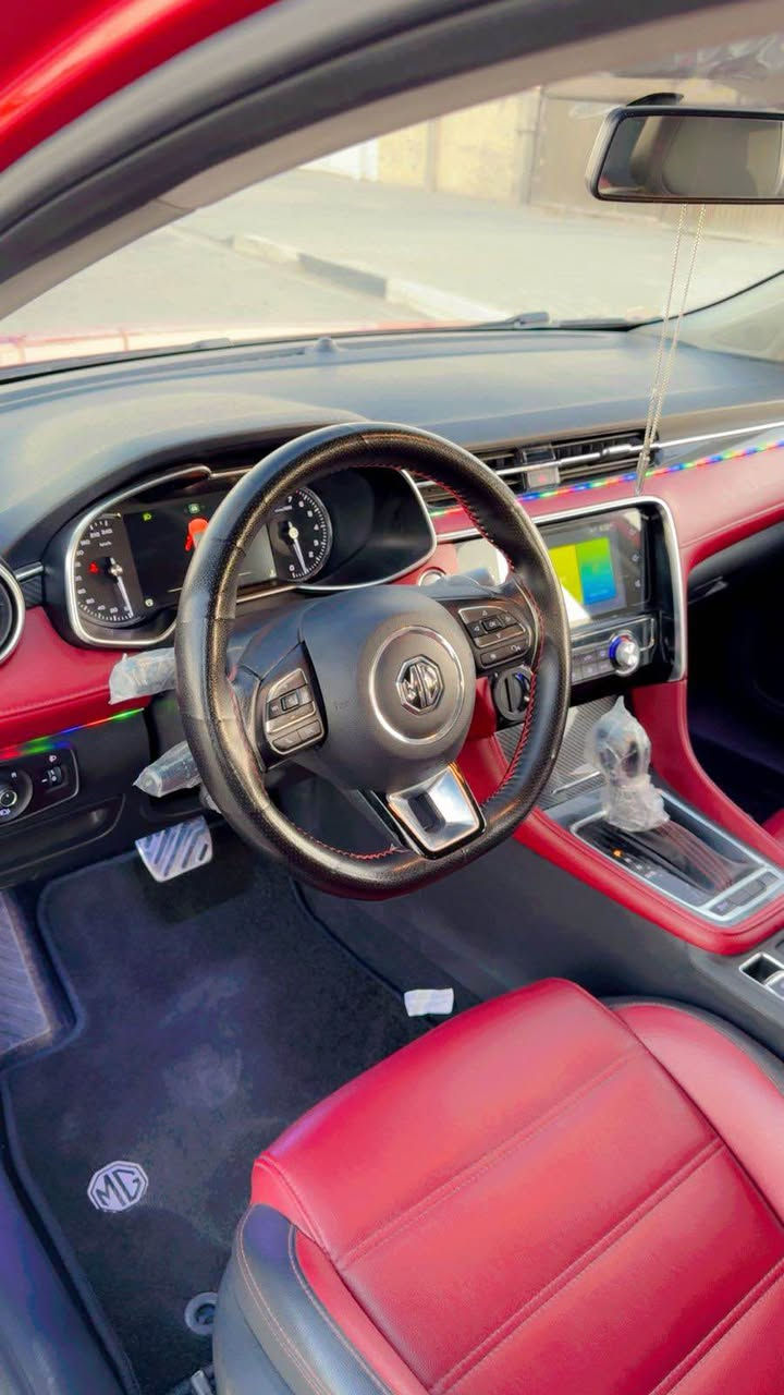 السلام عليكم لبيع MG 2023 فول مواصفات لأخير فتحه بصمه داخل احمر جلد ثلاجه وبعد بيها هواي مواصفات كفاله عامه من كلشي رقم بغداد باسمي لسعر 133 مكاني بصره *********** البصرة, العراق
