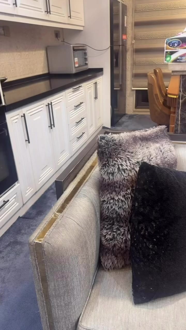 تخم 8مقاعد نظيف يجمع بين المودرن والكلاسيكي وبسعر مناسب مكانه بغداد


**إذا كنت صاحب هذا الإعلان وتريد حذفه لأي سبب، رجاءا أرسل رسالة إلى الدعم الفني**