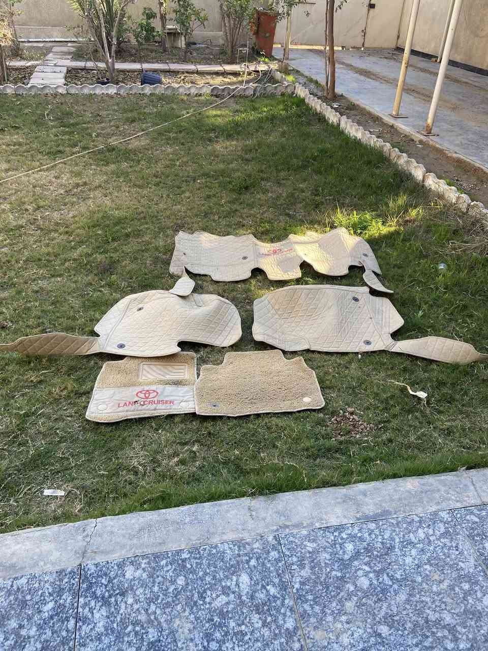 السلام عليكم
ارضيات لاندگروز البلادي ؛ يرهم اعتقد على الموديلات من 2008 الى 2021
مستعمل نظيف 
المكان: حلة/ قرب شارع ٦٠
☎️ ***********
السعر: 50 الف
