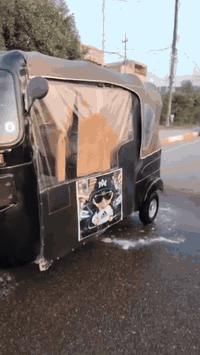 سلام عليكم تكتك موديل 22 رقم وسنويه تكتك نضيفه مكفوله من الضربه والمعجون مصبوغه جماليه فقط مكينه خرسه سبانه مامدود عليه كشره كلش حلو تخم تاير جديد  وياله جدد منضومه زنون بيه السعر 10 وبيه مجال شراي يشلع عيوني ***********
