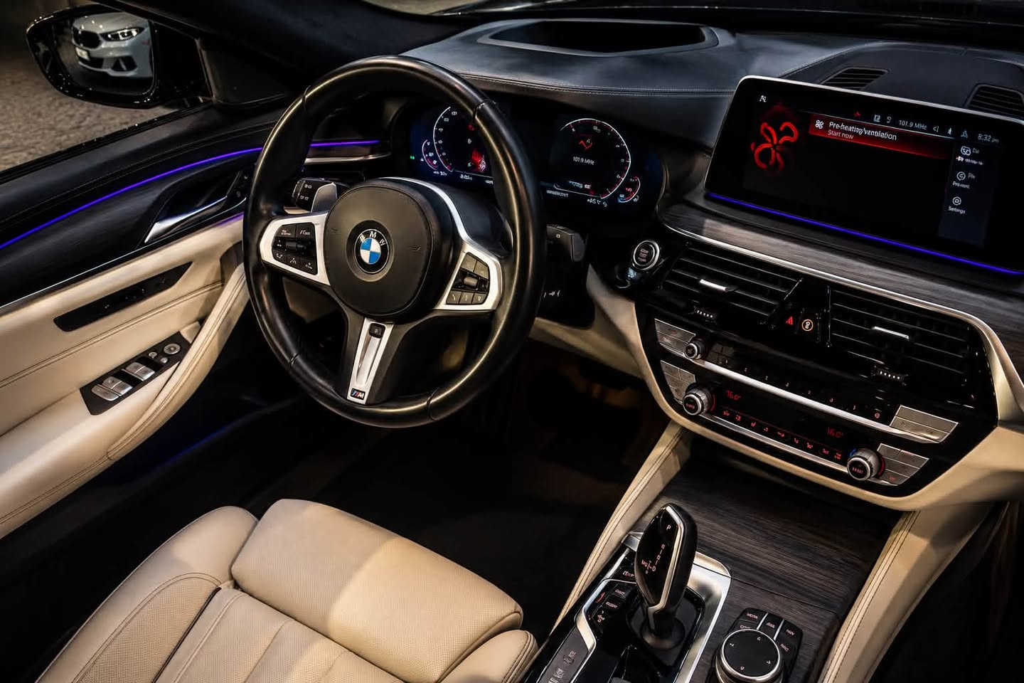 BMW 540i M Sport

مۆدیل: 2022
ڕۆیشتن: 73,000 مایل
کلین تایتڵ – بێ بۆیاغ
کامل PPF کراوە

BMW 540i M Sport یەکێکە لە باشترین سێدانە لوکس و وەرزشییەکانی BMW، کە هاوسەنگی نێوان هێز، ئارامی و تەکنەلۆژی پێشکەش دەکات.

مواصفات:

* ناوی سپی چەرمی (Premium Leather Interior)
* سانڕۆفی سلاید
* سیستەمی ساوند Harman Kardon
* دەرگای شفت Soft Close
* کامێرای پاشەوە
* ڕاداری گەورە (Driving Assistance)
* کوشنی پێشەوە گەرم و سارد
* سوکانی گەرم
* سیستەمی تەبرید (کۆنتڕۆڵی گەرمی و ساردی) بۆ سەرنشینانی دواوە
* تایەکانی دواوە لەگەڵ سوکان دەسوڕێن (Integral Active Steering)
* M Sport Package

* زۆرینەی مواصفات و تەکنەلۆژییەکانی BMW

ئەم ئۆتۆمبێلە بە دۆخێکی زۆر پاک و پارێزراوە، گونجاوە بۆ ئەوانەی بەدوای لوکس، ئەدا و ئاسایشی یەکجار بەرزن.

⸻

بالعربية

BMW 540i M Sport

موديل: 2022
الممشى: 73,000 ميل
كلين تايتل – بدون صبغ
السيارة محمية بالكامل بطبقة PPF

تُعد BMW 540i M Sport من أفضل سيارات السيدان الفاخرة التي تجمع بين الأداء الرياضي، الراحة، والتقنيات الحديثة، مع مستوى عالٍ من الجودة والفخامة.

المواصفات:

* مقصورة داخلية جلد أبيض فاخر
* فتحة سقف بانورامية منزلقة (Sunroof)
* نظام صوتي Harman Kardon
* أبواب  شفت Soft Close
* كاميرا خلفية
* رادار ومساعدات قيادة متقدمة
* مقاعد أمامية تبريد وتدفئة
* مقود مدفأ
* نظام تحكم بالمناخ للمقاعد الخلفية
* نظام توجيه للعجلات الخلفية (Rear Wheel Steering)
* حزمة M Sport الأصلية
* مزودة بالعديد من المواصفات والتجهيزات الفاخرة الأخرى

السيارة بحالة ممتازة جداً، نظيفة ومعتنى بها، وتناسب الباحثين عن سيارة تجمع بين الفخامة، الأداء، والتكنولوجيا المتطورة

للمعلومات و سعر/ 
***********

Location/ 
BALEN CARS
https://maps.app.goo.gl/prz5bVL7eHQKwQHu9?g_st=ic

NEXO AUTO
Buy • Sell • Advertise
Premium Car Marketplace

#BMW #bmw540i #bmwmotorsport #LuxuryCars #Erbil #BMWIraq #sulaimanyah #iraq #baghdad #basrah #najaf #karbala #duhok #kurdistan #middleeast #germany
