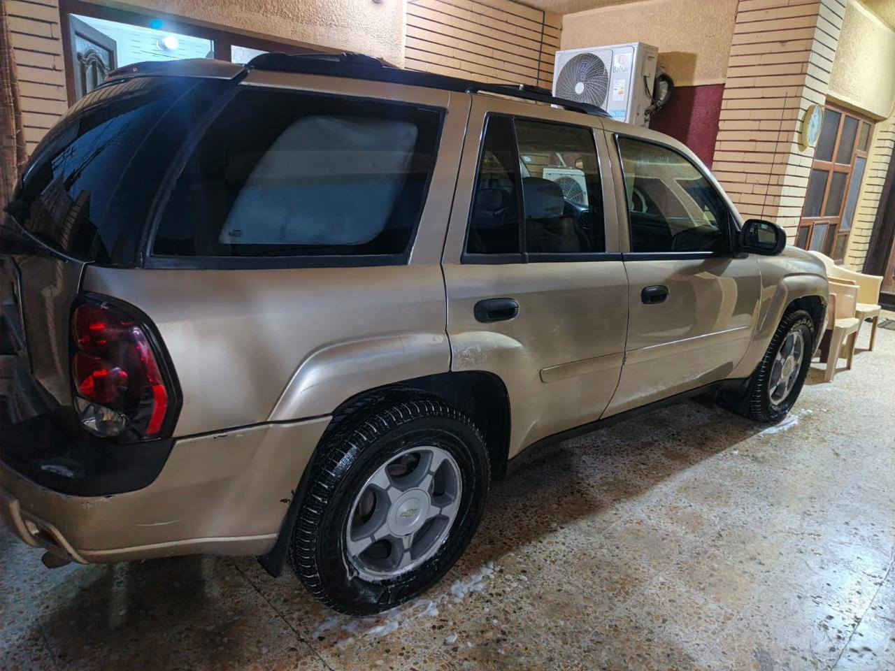 سلام عليكم
فور ويل درايف
محرك قبق اسود
رقم سليمانيه
تخم تاير 
كير محرك صدر جديد 
سياره جاهزه 
رقم جديد سنويه تنتهي عام ٢٠٢٩
السعر 110 
اتصل ‏‪***********‬‏
***********
