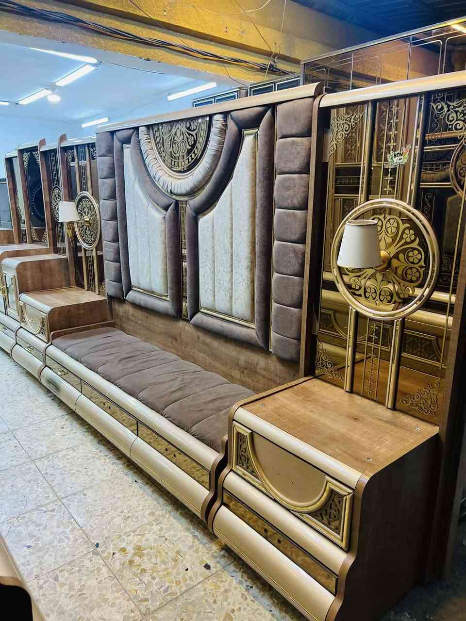 ✨ غرفة تركي  اصلي صبغ حراري مودرن 11 قطعة ✨
سرير مخزن  ضهر بلوك
 قماش وتر بروف أصلي
✨ نظافة 95 /💯
سعر مليون و800 قفل
🚚 شد ونقل مجاني داخل بغداد
📦 توصيل للمحافظات بكروه


**إذا كنت صاحب هذا الإعلان وتريد حذفه لأي سبب، رجاءا أرسل رسالة إلى الدعم الفني**