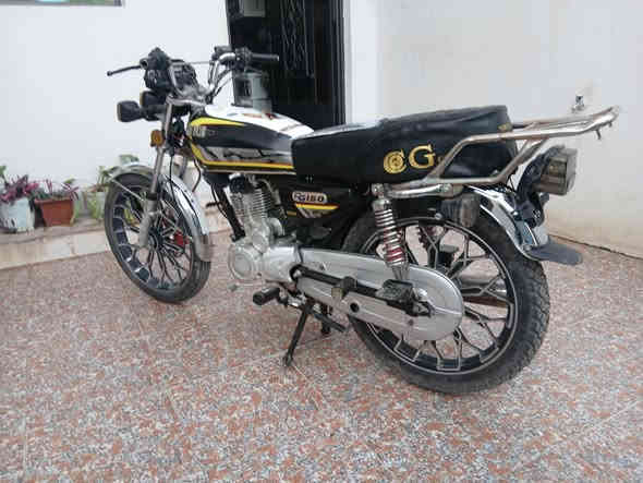 السلام عليكم دراجه إيراني مديل 24بلادي باب اول وزن ثقيل وضع شركه ماعيزه كلها منفيس اوراق سويجات مفوله كلها نكره سلف كهرباء كله شغال الدراجه تخبل من. نضافه ونشاط السعر650وبيها مجال شويه للشراي  عنواني سامراء 
***********
