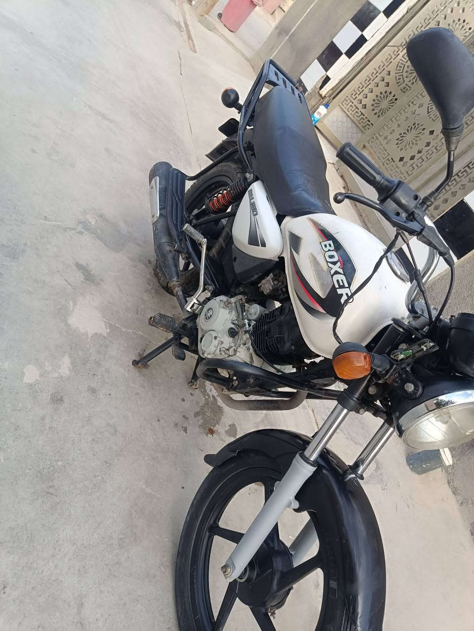 اسلام عليكم
بوكسر للبيع نضيف كلش موديل 2021 محرك خير من الله اوراق كاملة أصولية مكاني ديالى الخالص شراي تدلل تواصل ***********
