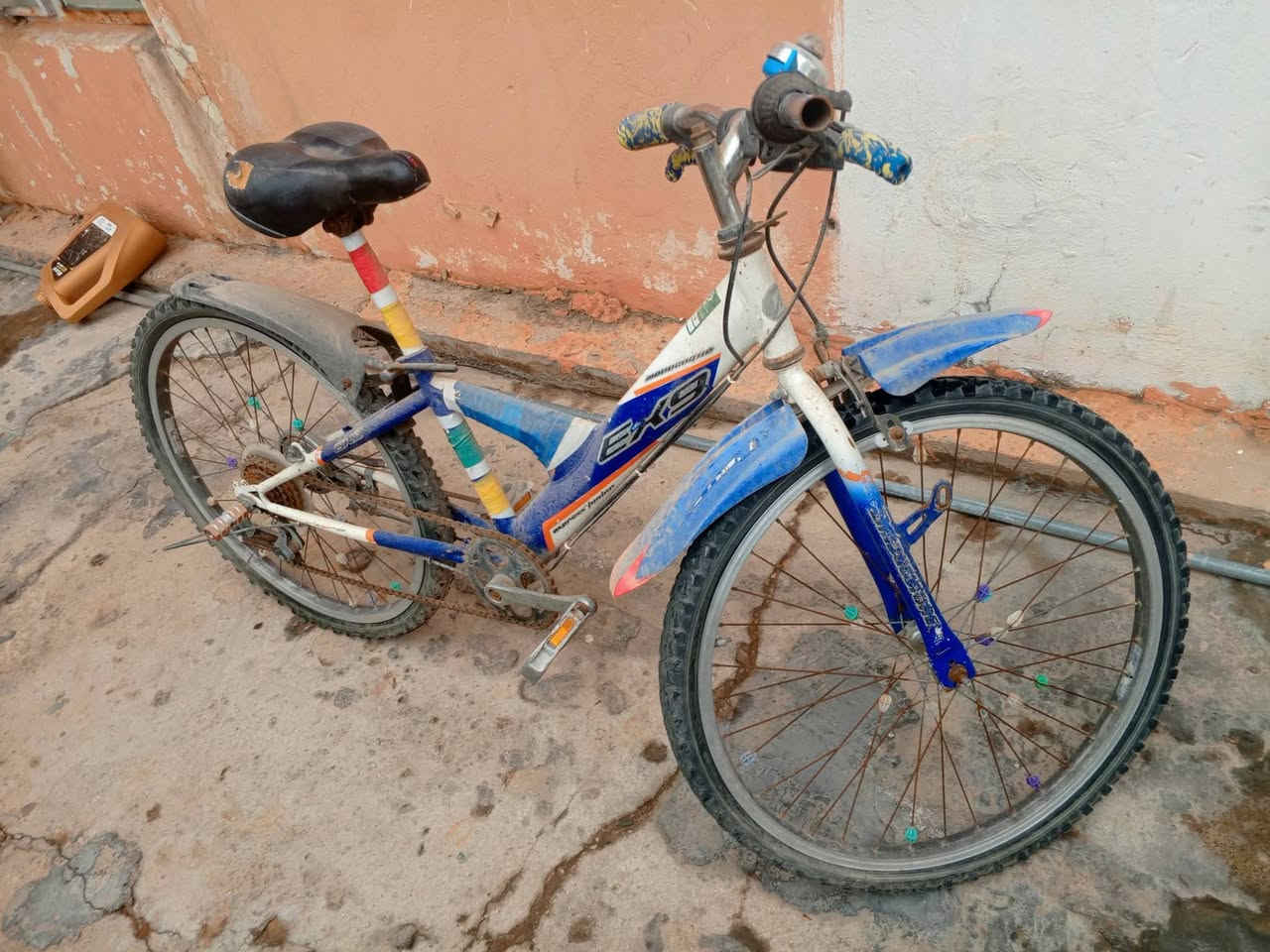 سلام عليكم يوجد لدينا بايسكل بايدر للبيع السعر 45الف وبي مجال للستفسار الاتصال على الرقم ***********
