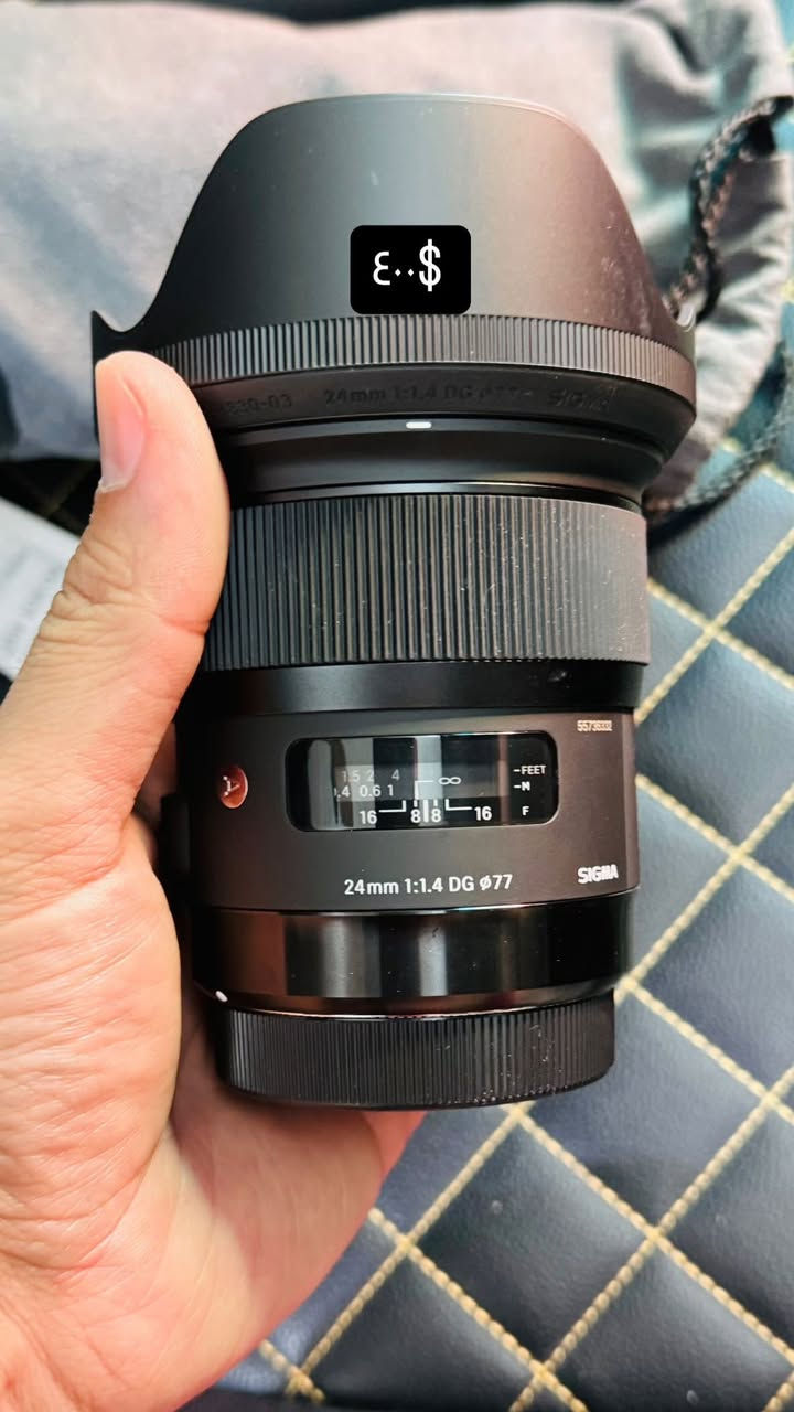 3 عدسات للكانون
135mm f2 
16-35mm f2.8 iii
24mm f1.4 art sigma canon 
***********
