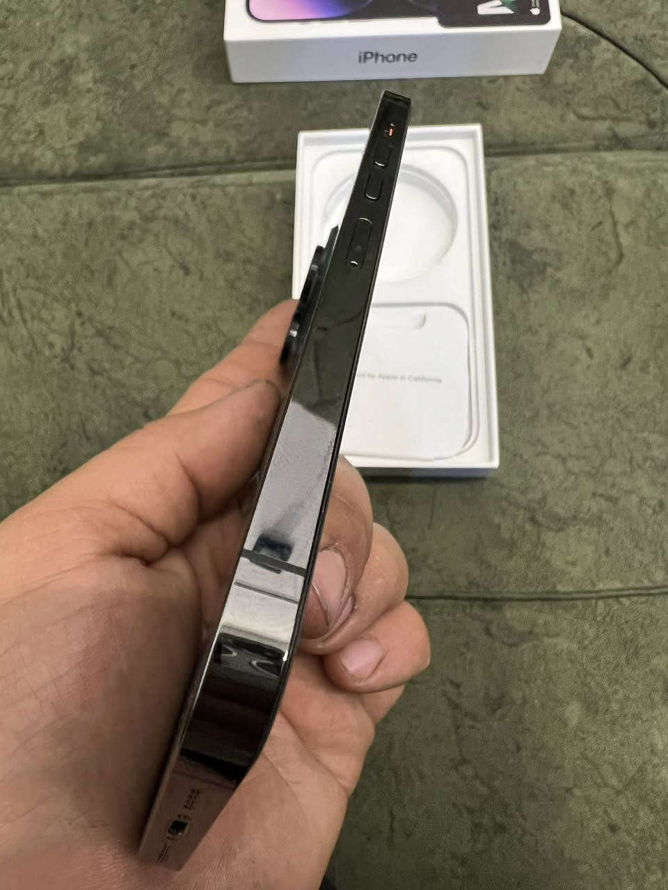 سلام عليك
ايفون ١٣ بروماكس ذاكيره ١٢٨ بطاريه ٨١ بيلاد 
مكفوله مامفتوح لوك لوك سعر ٦٩٠ بي مجال كلش قليل 
***********
‎ئایفۆن ١٣ پڕۆمکس ١٢٨ گێگا پاتری ٨١ 
‎هەمووگیانی بەشەرت هیچی نەگۆڕاوە لۆک لۆکە نرخی ٦٩٠ مەجالێکی زۆر کەم ***********
