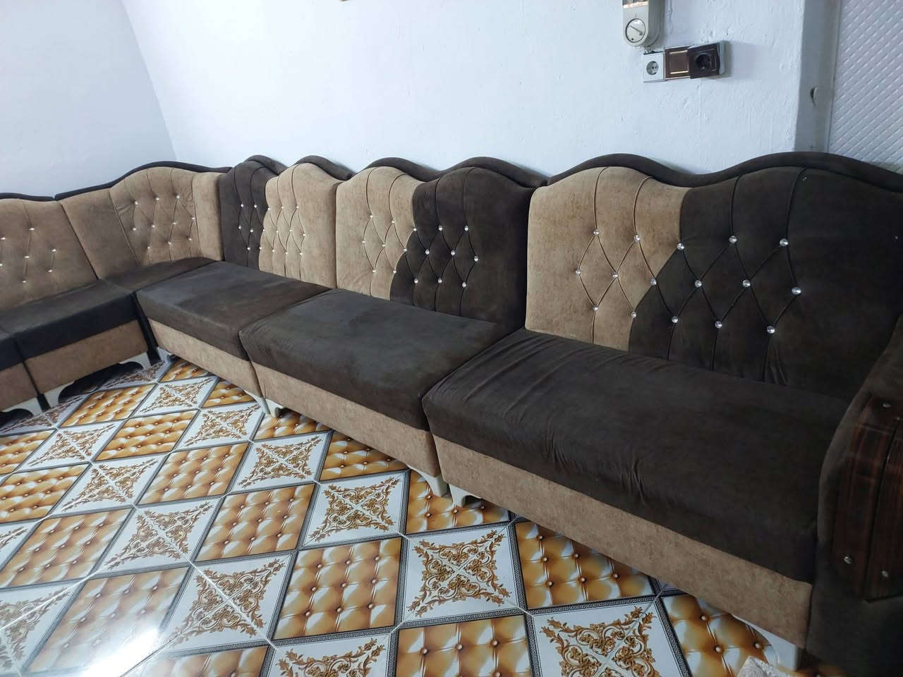 ديوان للبيع
7ونص


**إذا كنت صاحب هذا الإعلان وتريد حذفه لأي سبب، رجاءا أرسل رسالة إلى الدعم الفني**