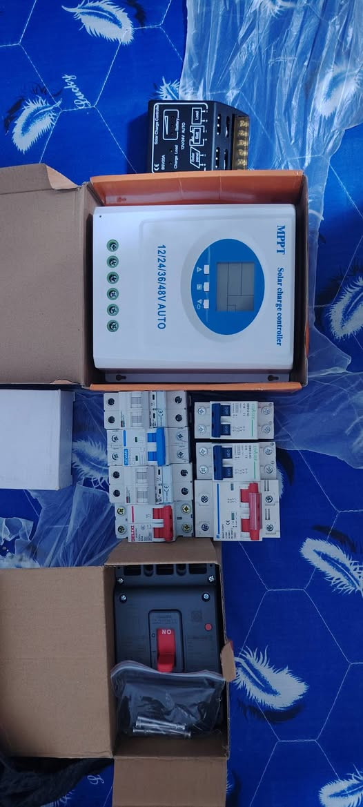 السلام عليكم غراض للبيع قيم واخذ ال ups يحتاج بطاريات


**إذا كنت صاحب هذا الإعلان وتريد حذفه لأي سبب، رجاءا أرسل رسالة إلى الدعم الفني**