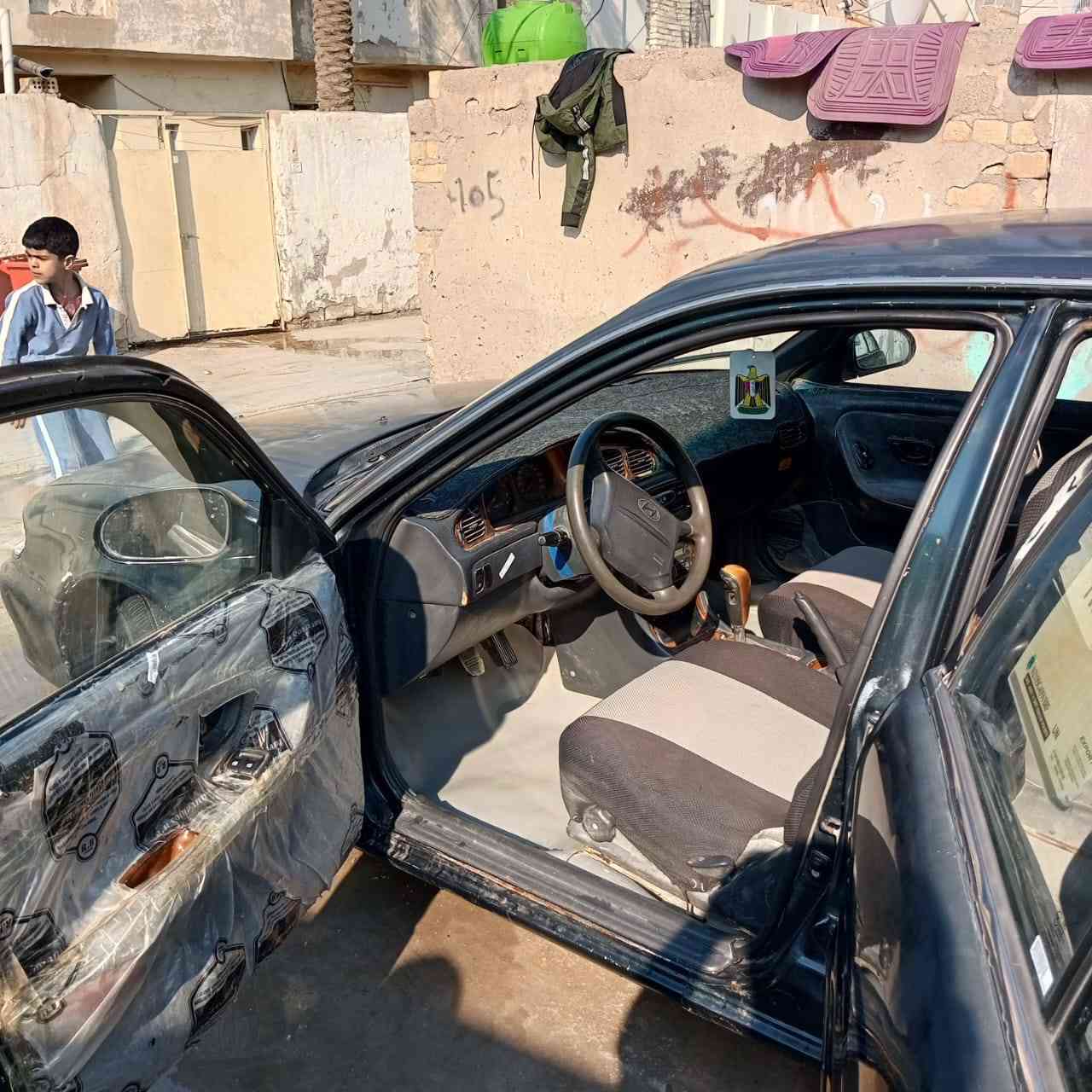 سلام عليكم من رخصت مدير الكروب سوناته ٩٦ رقم بغداد الجديد كير محرك تبريد تخم تاير صدر خلفي مامي جديد تفه سياره نضيفه مال جناي العنوان واسط العزيزيه السعر ٤٠ وبيهه مجال هاذه رقمي ***********
