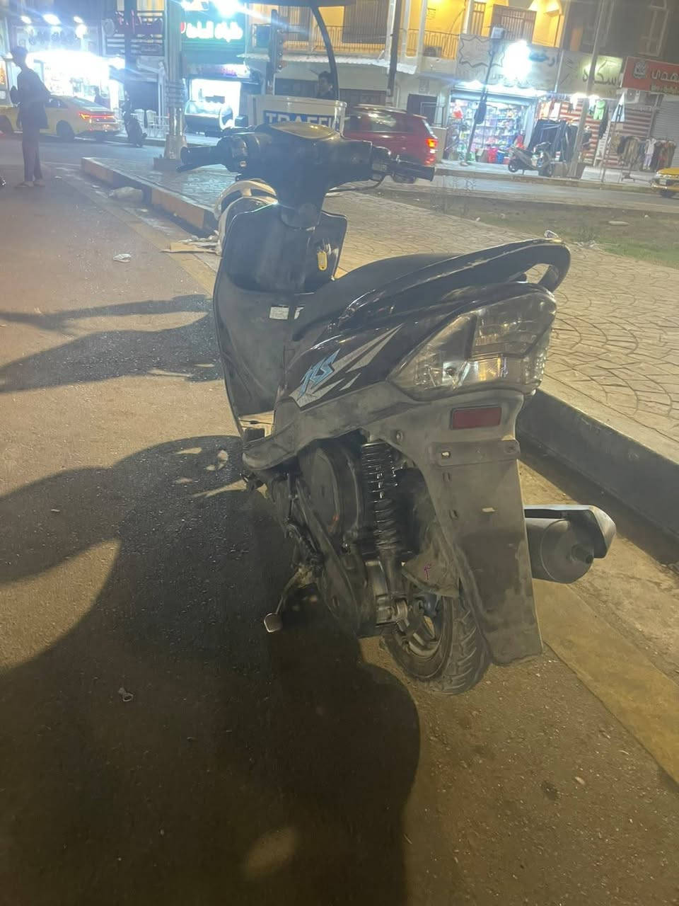 السلام عليكم دراجه ماكس عدله بلاديه مكفوله من كلشي كفر مكينه ملاح كله بلاد لادخان ولا نضوح مامفوحته دراجه احلى من الصور بغداد الطالبيه فلكه 83 للاستفار ***********
